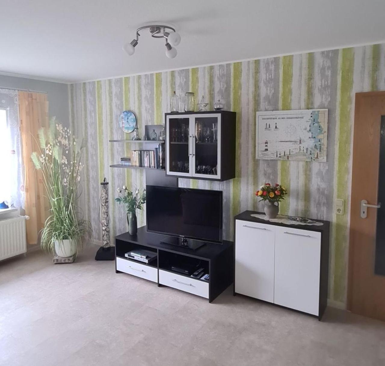 Ferienwohnung Ferienwohnnung Kathrin Wremen Exterior foto